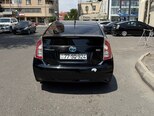 Toyota Prius-5