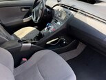 Toyota Prius-11