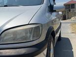 Opel Zafira-18