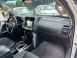Toyota Land Cruiser Prado-13