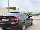 Hyundai Elantra-5