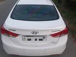 Hyundai Elantra-8