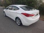 Hyundai Elantra-9
