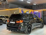 BMW X5-8