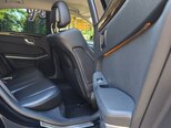 Mercedes E 250-11