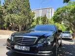 Mercedes E 250-4
