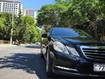 Mercedes E 250-9