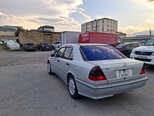 Mercedes C 200-8