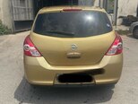 Nissan Tiida-2