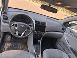 Hyundai Accent-8