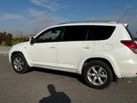 Toyota RAV4-2
