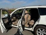 Toyota RAV4-14