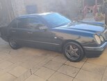 Mercedes E 230-10