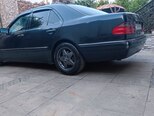 Mercedes E 230-12