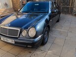 Mercedes E 230-7