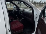 Nissan Navara-11