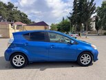 Toyota Prius C-3