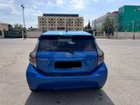 Toyota Prius C-7