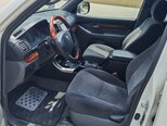 Toyota Land Cruiser Prado-8