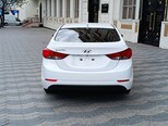 Hyundai Elantra-6