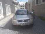 Volkswagen Passat-1