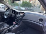 Chevrolet Cruze-11