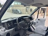 Ford Transit-6