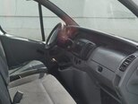 Renault Trafic-5