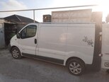 Renault Trafic-4