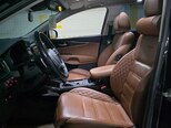 Kia Sorento-12