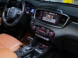 Kia Sorento-8