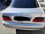 Mercedes E 270-2
