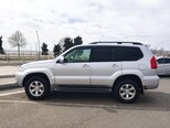 Toyota Land Cruiser Prado-5