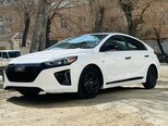 Hyundai IONIQ-4