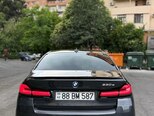 BMW 530e-2