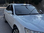 Hyundai Sonata-4