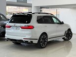 BMW X7-6