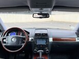 Volkswagen Touareg-15