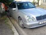 Mercedes E 230-3