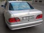 Mercedes E 230-8