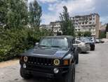 Hummer H3-2