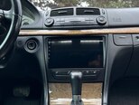 Mercedes E 220-11