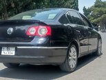 Volkswagen Passat-5