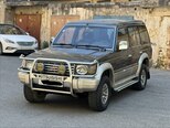 Mitsubishi Pajero-1