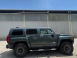 Hummer H3-9