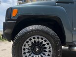 Hummer H3-12