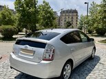 Toyota Prius-8