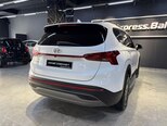 Hyundai Santa Fe-5