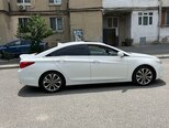 Hyundai Sonata-4