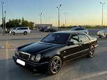 Mercedes E 240-2